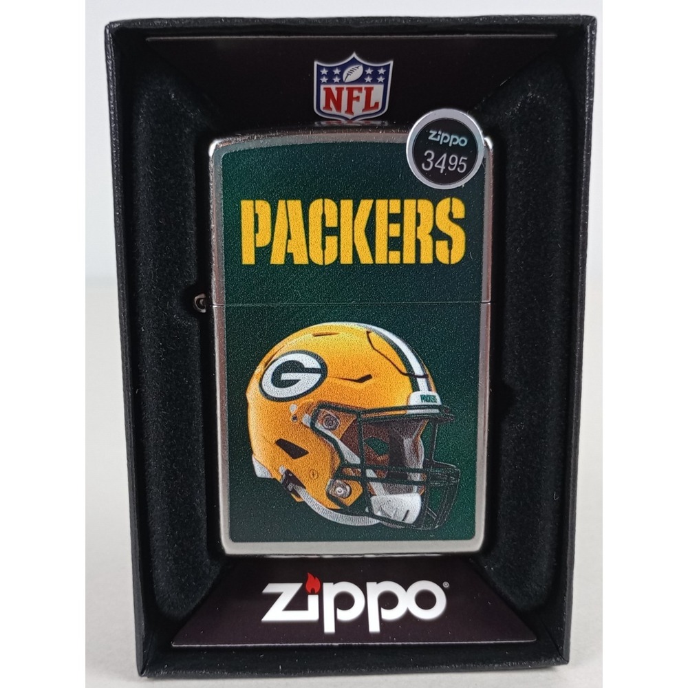 Brand New in Box Genuine Zippo NFL Lighter Green Bay Packers Football Helmet